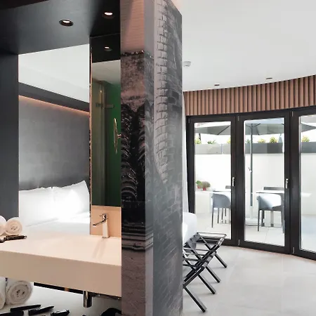 Hotel Arenys 4*