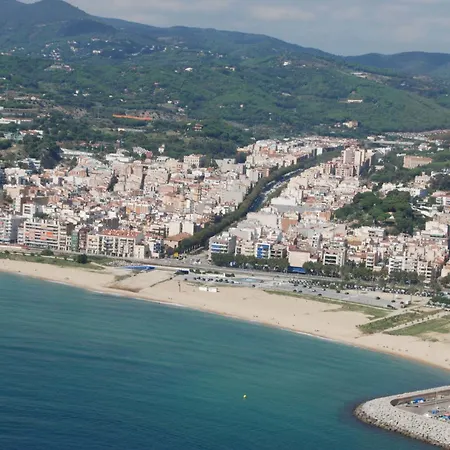Arenys 4*